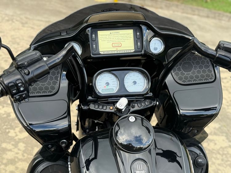 Harley Davidson Road Glide Special 2015 รูปที่ 10