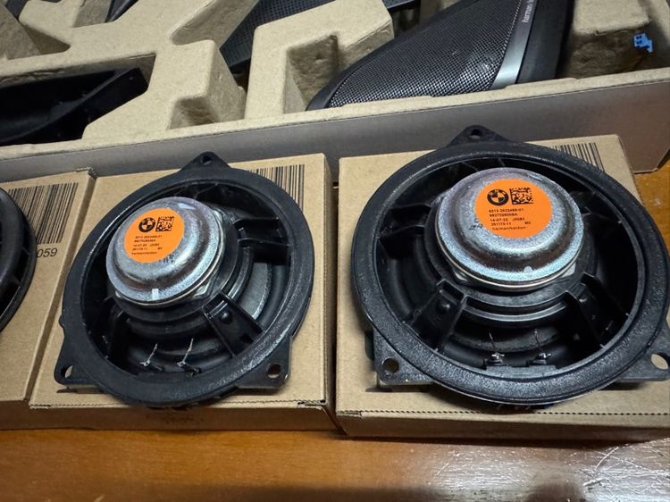 ชุดเครื่องเสียงรถยนต์ Harman Kardon รูปที่ 5