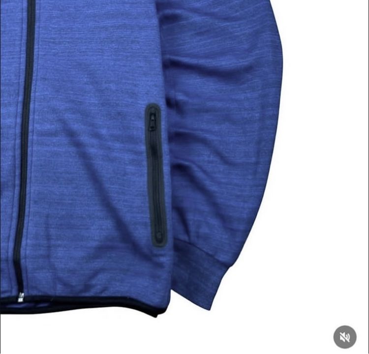 เสื้อ Uniqlo  รูปที่ 3