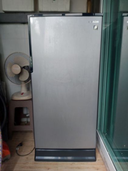 ตู้เย็น HITACHI 6.6 Q สีเงิน รูปที่ 2
