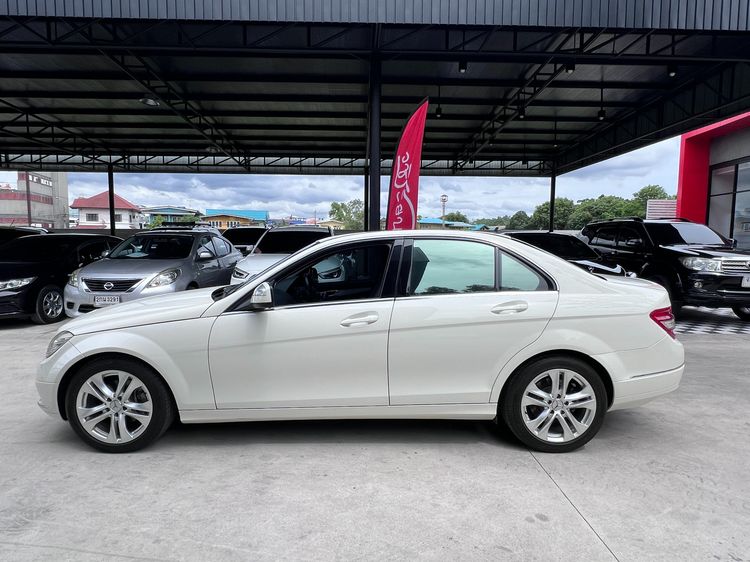 Mercedes-Benz C-Class 2008 C230 Sedan เบนซิน เกียร์อัตโนมัติ ขาว รูปที่ 4