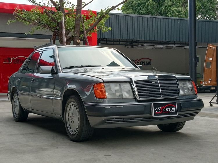 Mercedes-Benz No group 1992 300E Sedan เบนซิน เกียร์อัตโนมัติ เทา รูปที่ 3