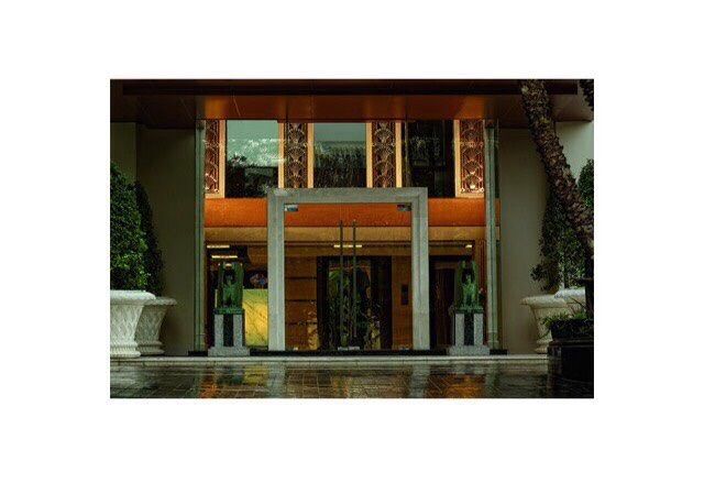 ขายด่วน The Address Chidlom