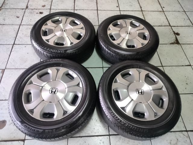 ล้อฮอนด้าซีวิคขอบ15 5รู114พร้อมยาง