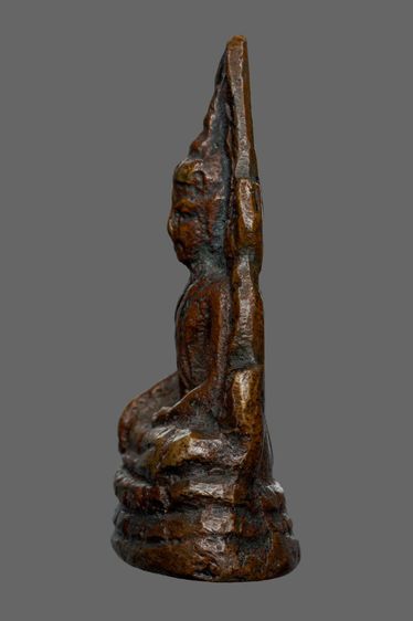 พระพุทธชินราชอินโดจีน  ปี2485 พิมพ์สังฆาฏิสั้น หน้าเสาร์ห้า รูปที่ 3