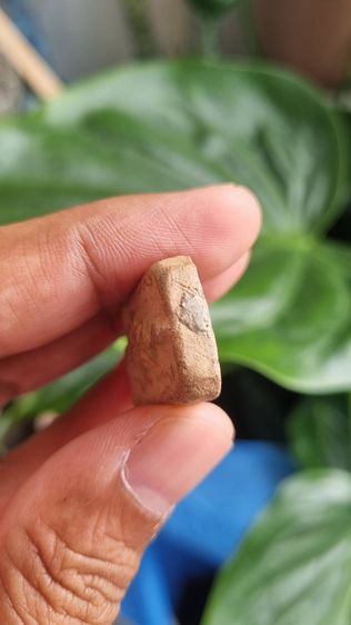 พระหลวงพ่อปาน พิมพ์ทรงหนุมานแบกแท่น ตามรูป  รูปที่ 8