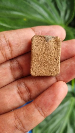 พระหลวงพ่อปาน พิมพ์ทรงหนุมานแบกแท่น ตามรูป  รูปที่ 7