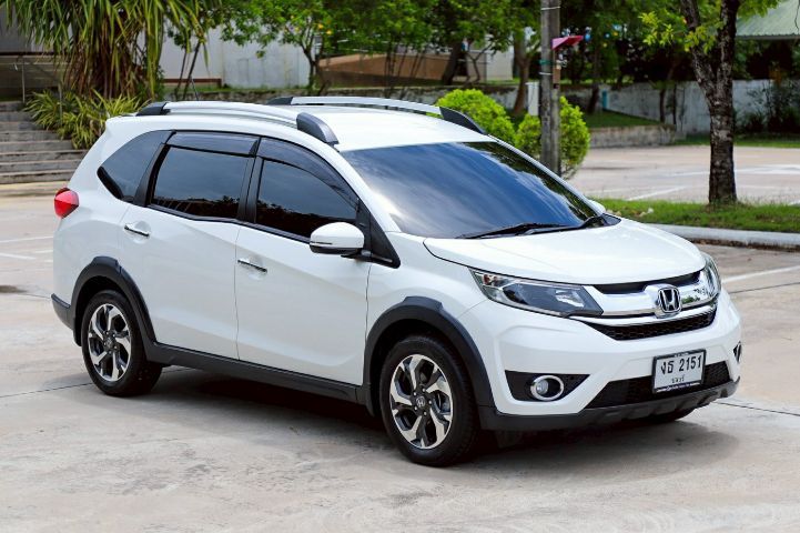รถ Honda BR-V 1.5 V Plus สี ขาว