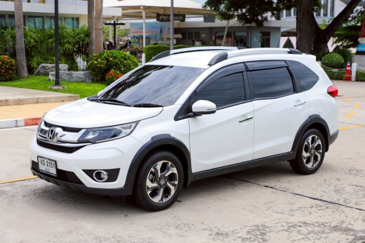 Honda BR-V 2018 1.5 V Plus Utility-car เบนซิน ไม่ติดแก๊ส เกียร์อัตโนมัติ ขาว รูปที่ 2