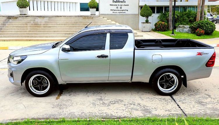 Toyota Hilux Revo 2020 2.4 Z Edition J Plus Pickup ดีเซล ไม่ติดแก๊ส เกียร์ธรรมดา บรอนซ์เงิน รูปที่ 4