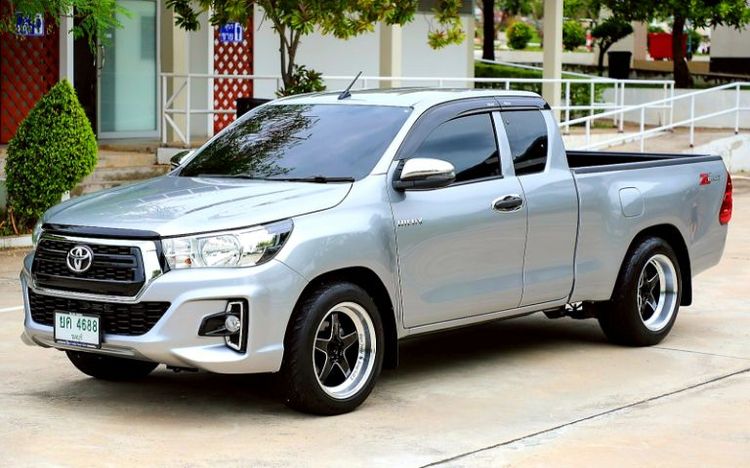 Toyota Hilux Revo 2020 2.4 Z Edition J Plus Pickup ดีเซล ไม่ติดแก๊ส เกียร์ธรรมดา บรอนซ์เงิน รูปที่ 2