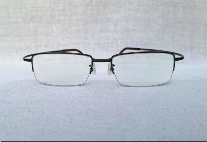 แว่นสายตาอเมริกันแคลิฟอร์เนียนสายพันธุ์ซาบาเอะ ZEROGRA กรอบเบต้าไทเทเนียม เลนส์บลูโพรเทค มัลติโค้ท ค่าสายตายาว 300...Authentic ZEROGRA Handcrafted in Sabae Japan
 รูปที่ 2