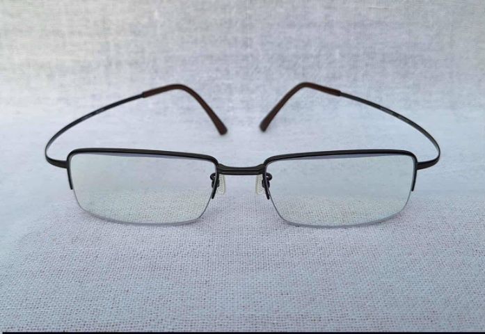 แว่นสายตาอเมริกันแคลิฟอร์เนียนสายพันธุ์ซาบาเอะ ZEROGRA กรอบเบต้าไทเทเนียม เลนส์บลูโพรเทค มัลติโค้ท ค่าสายตายาว 300...Authentic ZEROGRA Handcrafted in Sabae Japan
 รูปที่ 9