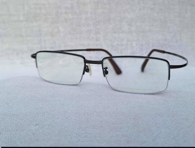 แว่นสายตาอเมริกันแคลิฟอร์เนียนสายพันธุ์ซาบาเอะ ZEROGRA กรอบเบต้าไทเทเนียม เลนส์บลูโพรเทค มัลติโค้ท ค่าสายตายาว 300...Authentic ZEROGRA Handcrafted in Sabae Japan
 รูปที่ 3