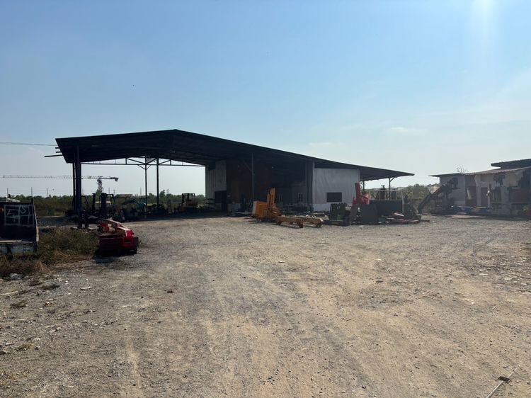 ขายที่ดิน 2.5 ไร่ ถมแล้ว มีอาคาร