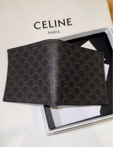 Used Celine 8 cards  wallet short black canvas รูปที่ 4