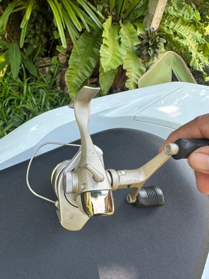 Shimano TwinPower XT 2000 รอกตกปลา รูปที่ 9