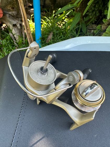 Shimano TwinPower XT 2000 รอกตกปลา รูปที่ 12