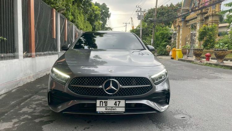 รถ Mercedes-Benz A-Class A200 สี เทา