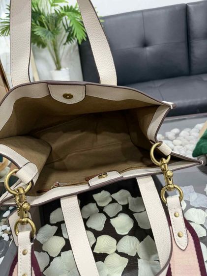 used coach รูปที่ 10