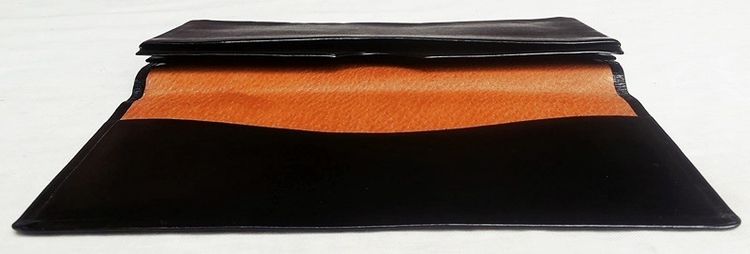 ใหม่เอี่ยม หนังแท้ รูปที่ 17