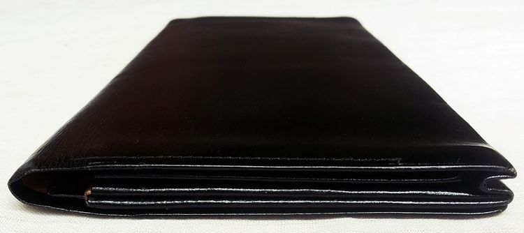 ใหม่เอี่ยม หนังแท้ รูปที่ 14