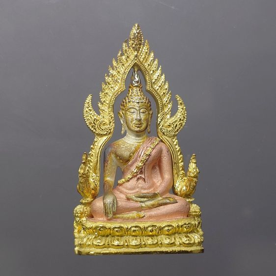 พระพุทธชินราช รุ่นมหาลาภ เนื้อเงินสามกษัตริย์ วัดพระศรีรัตนมหาธาตุวรมหาวิหาร พิษณุโลก พ.ศ.2540 พร้อมกล่องเดิม รูปที่ 3