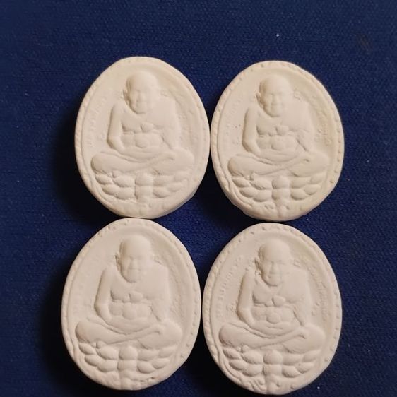 พระบ้านเก็บเก่า พระปู่ดู่หลวงพ่อทวด องค์ละ 1000