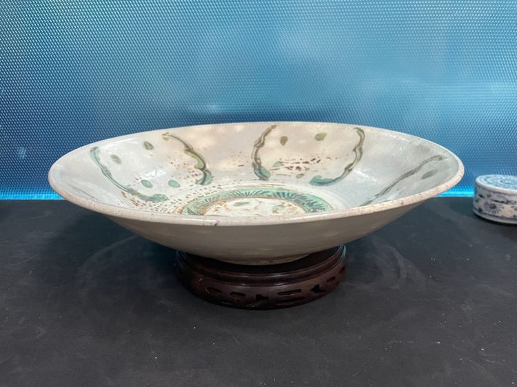 จาน 12 นิ้ว สมัยราชวงศ์หมิง รูปที่ 3