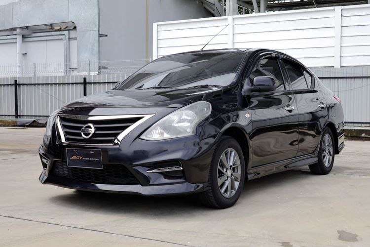 รถ Nissan Almera 1.2 E Sportech สี ดำ