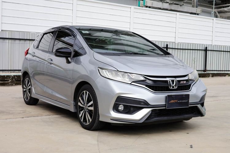 Honda Jazz 2018 1.5 RS i-VTEC Sedan เบนซิน ไม่ติดแก๊ส เกียร์อัตโนมัติ บรอนซ์เงิน รูปที่ 3