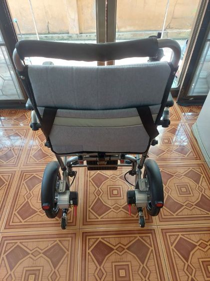 วีลแชร์ไฟฟ้า Synergy รุ่น Inspire-17 มีคู่มืออุปกรณ์พร้อมใช้งานได้เลย สภาพใหม่เอี่ยม รับน้ำหนักได้ 100 กิโลกรัม รูปที่ 4