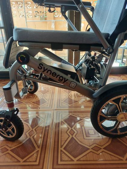 วีลแชร์ไฟฟ้า Synergy รุ่น Inspire-17 มีคู่มืออุปกรณ์พร้อมใช้งานได้เลย สภาพใหม่เอี่ยม รับน้ำหนักได้ 100 กิโลกรัม รูปที่ 6