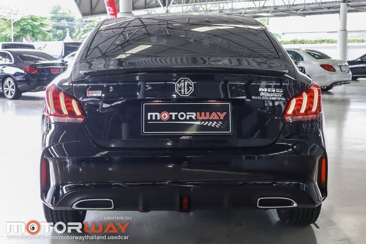 MG MG5 2024 1.5 X Sedan เบนซิน เกียร์อัตโนมัติ ดำ รูปที่ 4