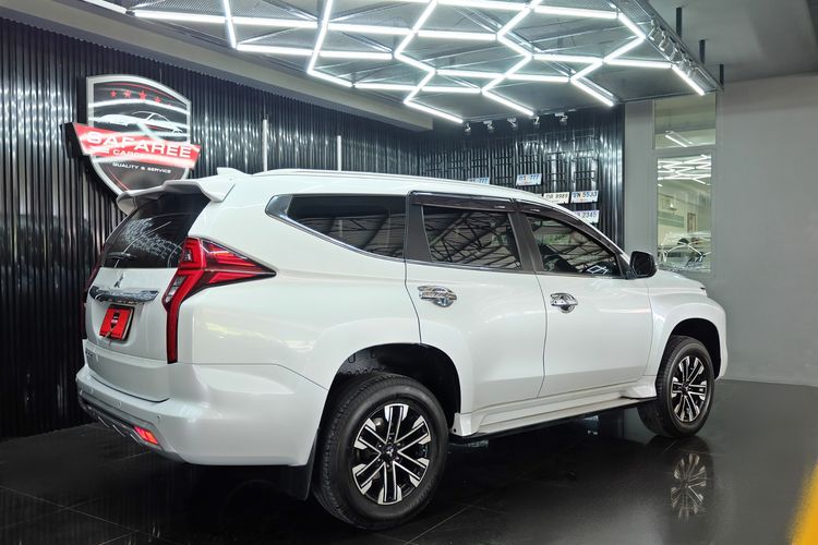 Mitsubishi Pajero Sport 2019 2.4 GT Premium Utility-car ดีเซล เกียร์อัตโนมัติ ขาว รูปที่ 4