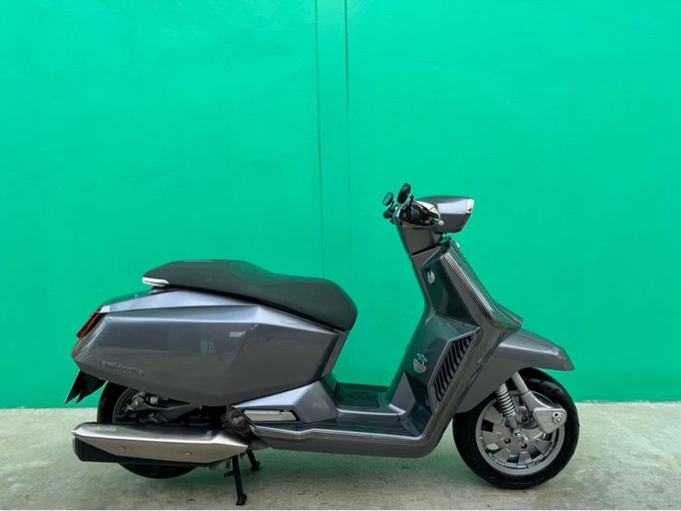 รุ่นอื่นๆ Lambretta X300 ปี2023 สีเทา   วิ่ง 6,000 โล