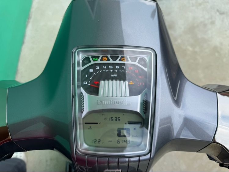 Lambretta X300 ปี2023 สีเทา   วิ่ง 6,000 โล รูปที่ 12