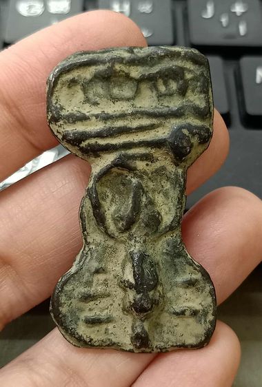 พระมเหศวรเนื้อชิน รูปที่ 12