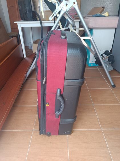 กระเป๋าเดินทาง SAMSONITE ของแท้ สภายภายในสวย ภายนอกมีรอยตามการใช้งาน รูปที่ 2