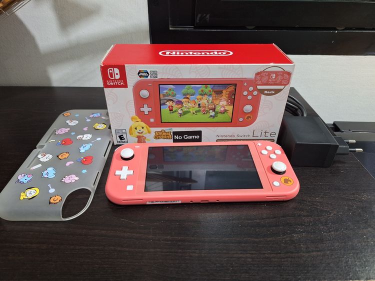 Nintendo Switch Lite  Animal Crossing เครื่องเล่นเกมส์