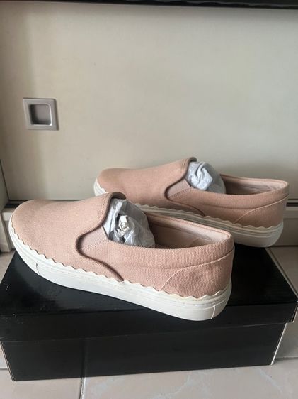 รองเท้าสลิปออน cc oo รูปที่ 2