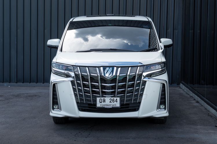 Toyota Alphard 2022 2.5 HV S 4WD Utility-car ไฮบริด ไม่ติดแก๊ส เกียร์อัตโนมัติ ขาว รูปที่ 2