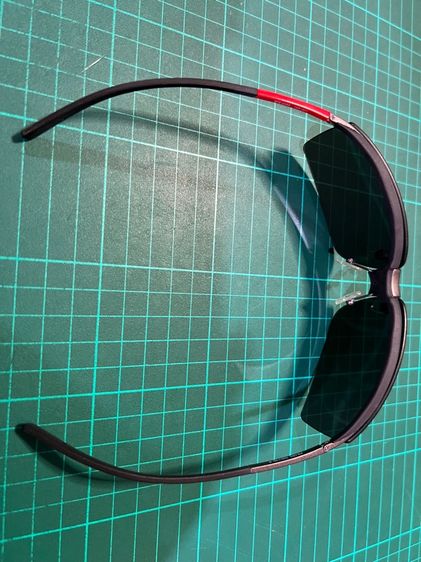 แว่นกันแดด PRADA รูปที่ 8