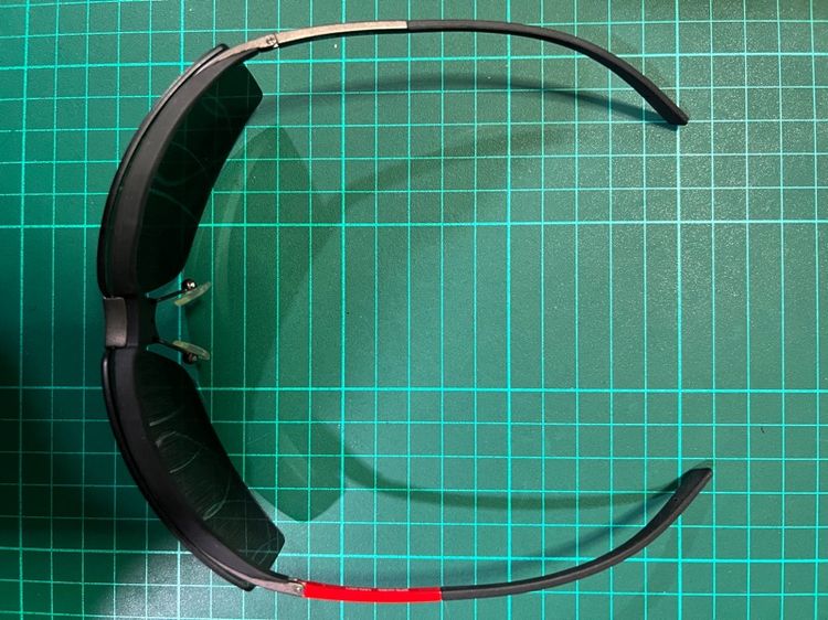 แว่นกันแดด PRADA รูปที่ 3