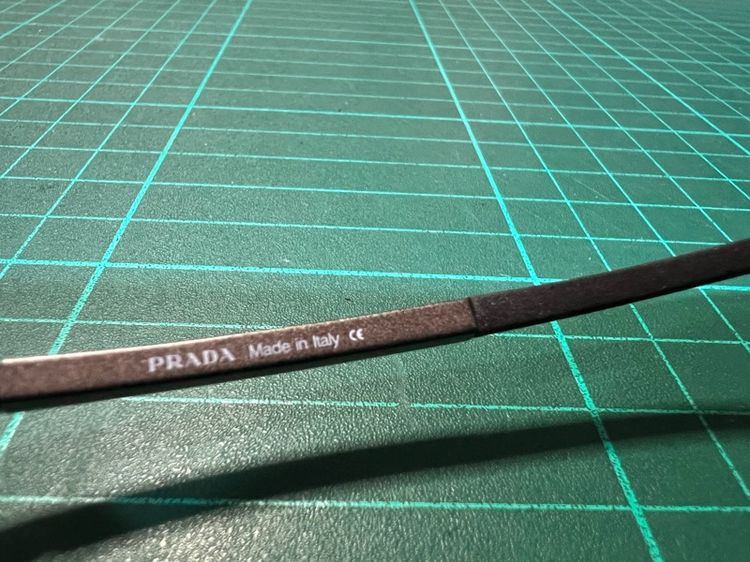 แว่นกันแดด PRADA รูปที่ 7