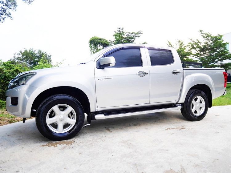 รถ Isuzu D-MAX 2.5 Hi-Lander Z สี บรอนซ์เงิน