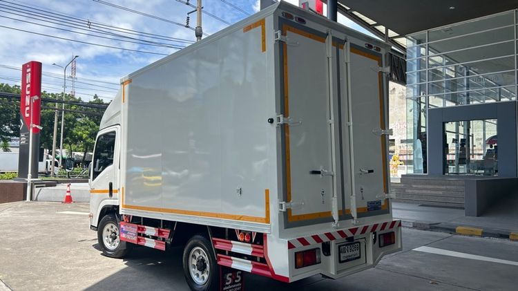 รถบรรทุกอีซูซุ 4 ล้อยูโร 5 max NLR พร้อมตู้อลูมิเนียม 2 บาน(ไม่ติดเวลา) รูปที่ 4