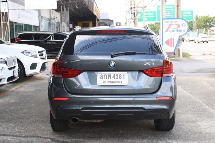 BMW X1 2016 2.0 sDrive18i M Sport Sedan เบนซิน เกียร์อัตโนมัติ เทา รูปที่ 3