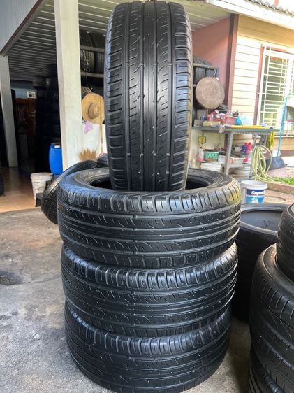 ยาง Dunlop Grandtrek PT3 265 50 20 เส้น 700 บาท ดอกสวย 