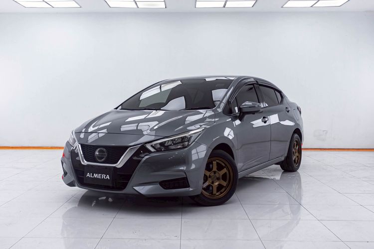 รถ Nissan Almera 1.0 V สี เทา